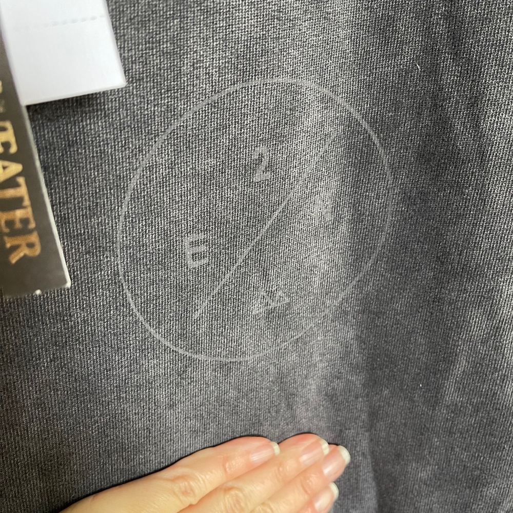 Eight2Nine Sweatshirt - Picture 3 of 4